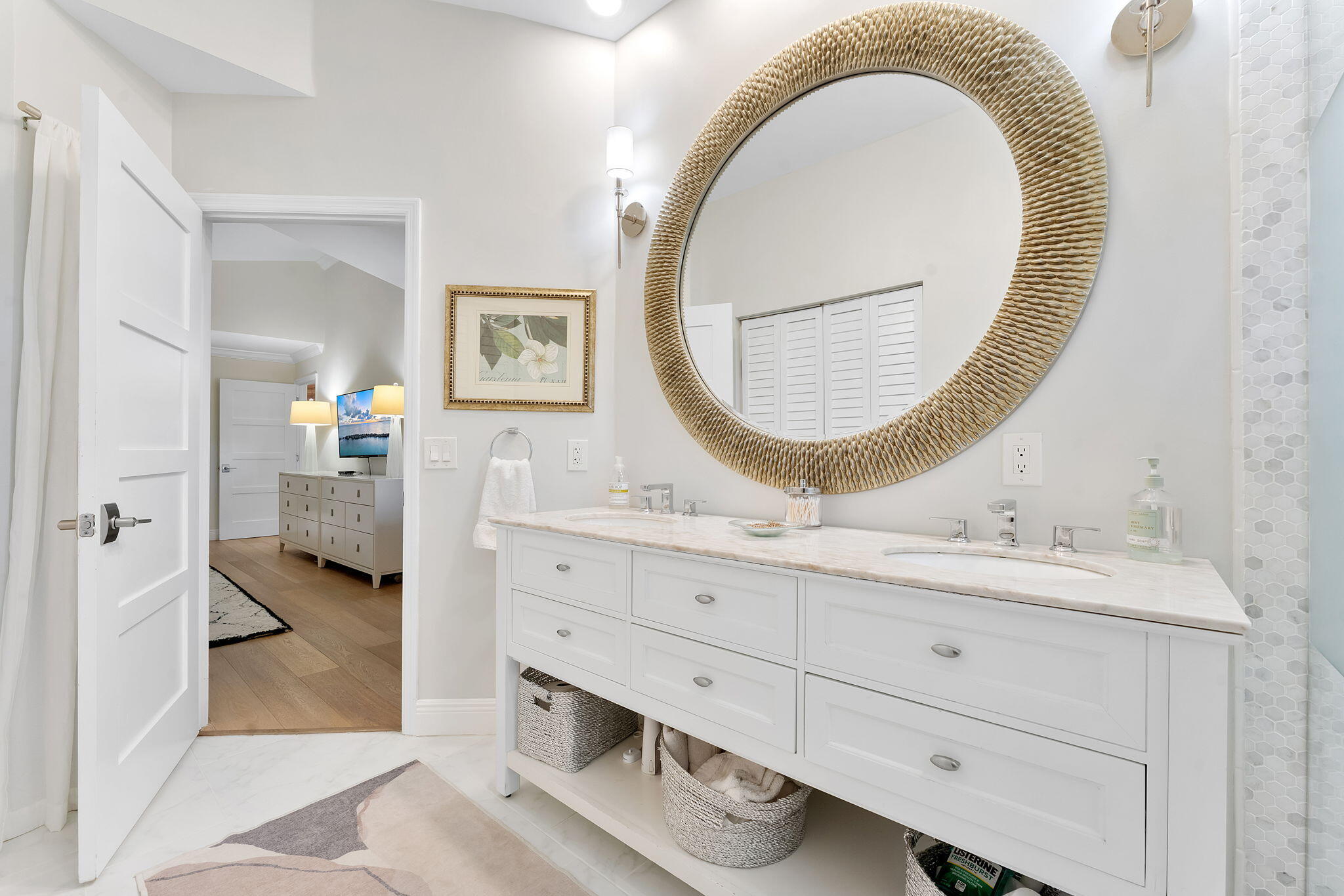 SHERWOOD FOREST - Residential