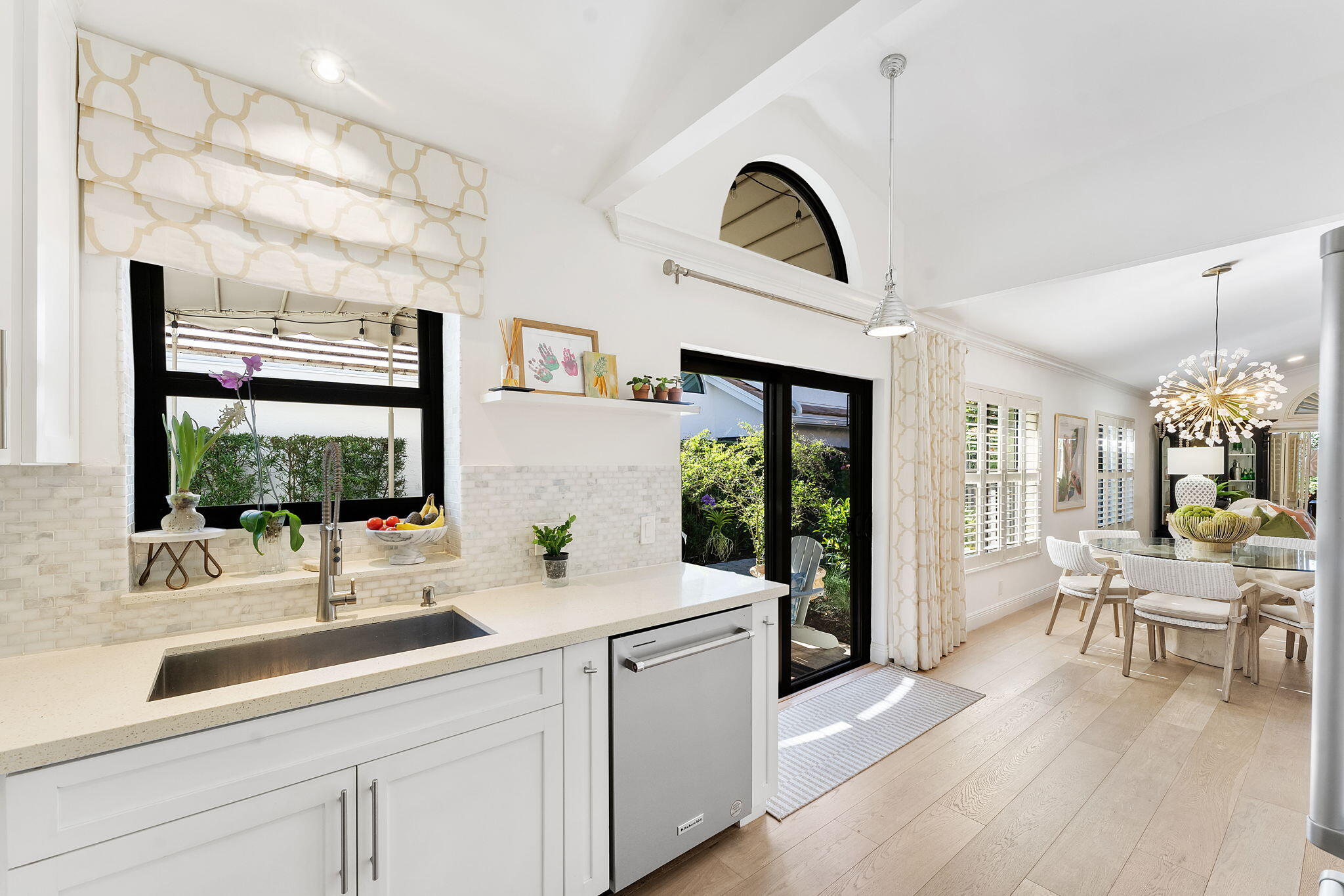 SHERWOOD FOREST - Residential