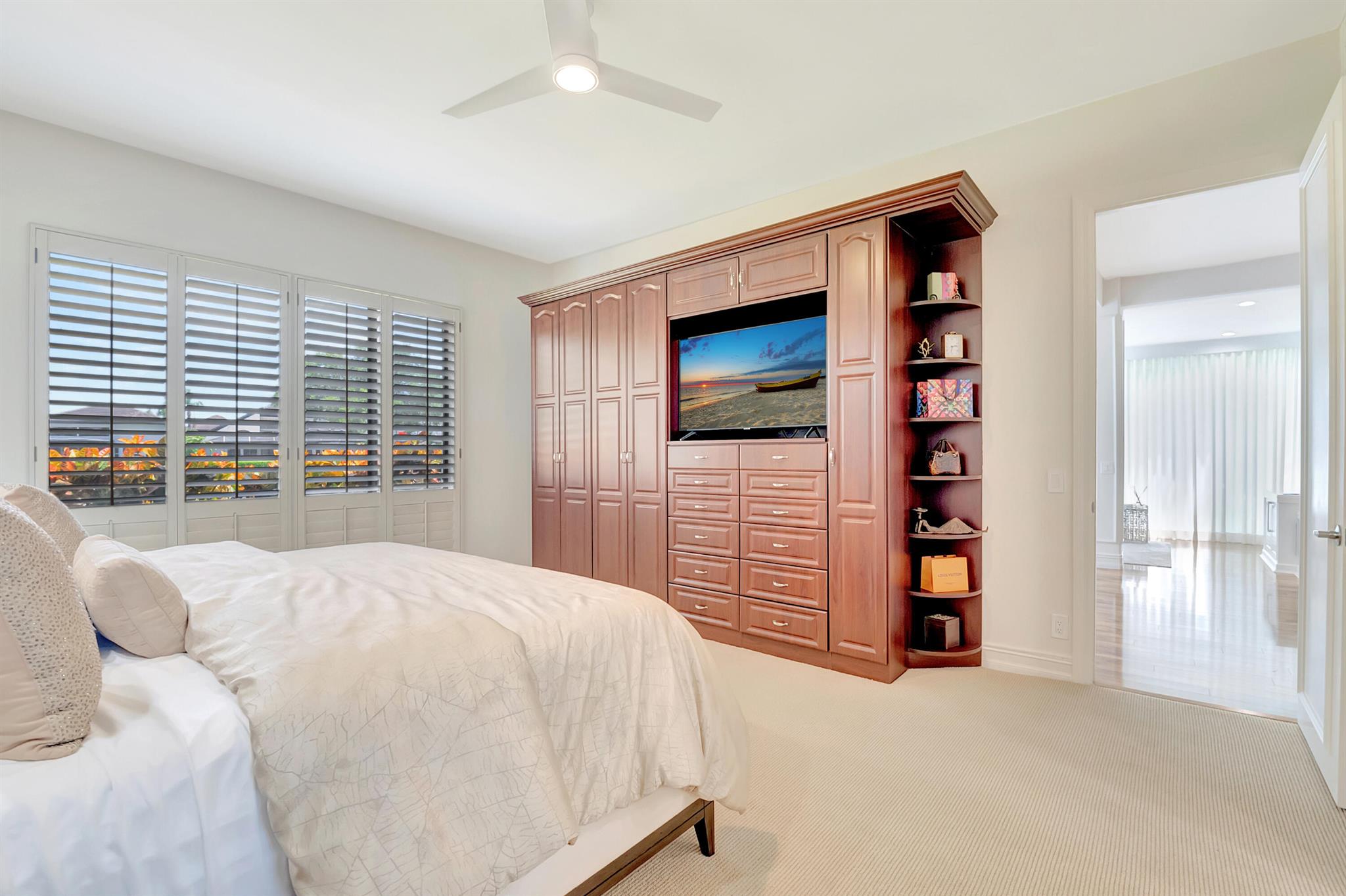 ASHBOURNE/POLO CLUB - Residential Lease