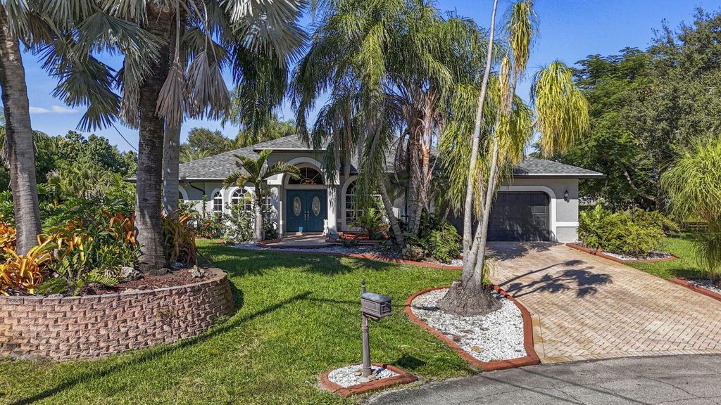 Photo of 140 SW Mark Court, Port Saint Lucie, FL 34953 (MLS # R11142797)