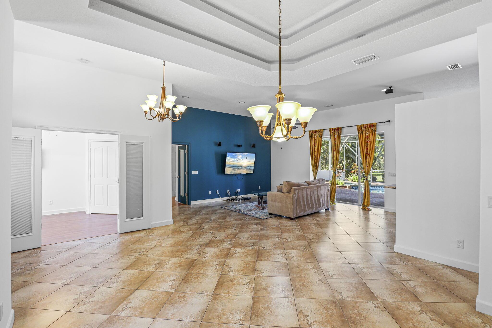 PORT ST LUCIE SECTION 37 - Residential