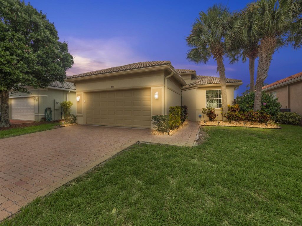Photo of 823 NW Rutherford Court, Port Saint Lucie, FL 34983 (MLS # R11004062)