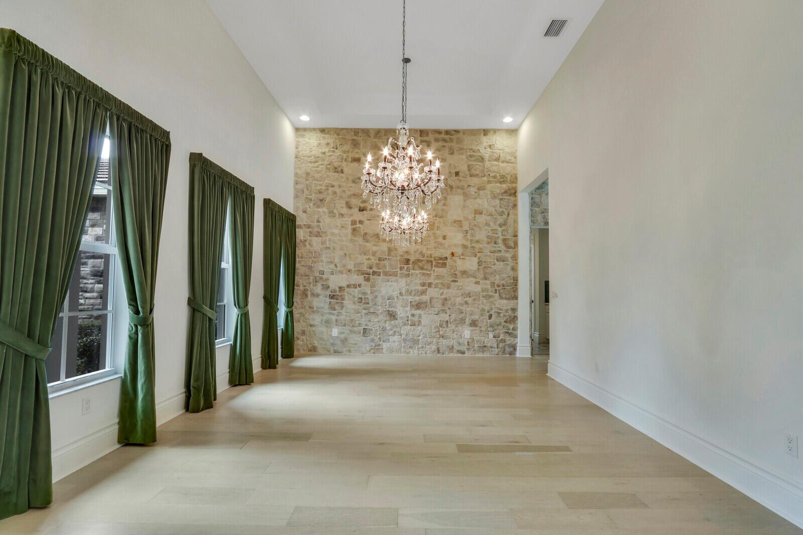 10032 Calabrese Trail