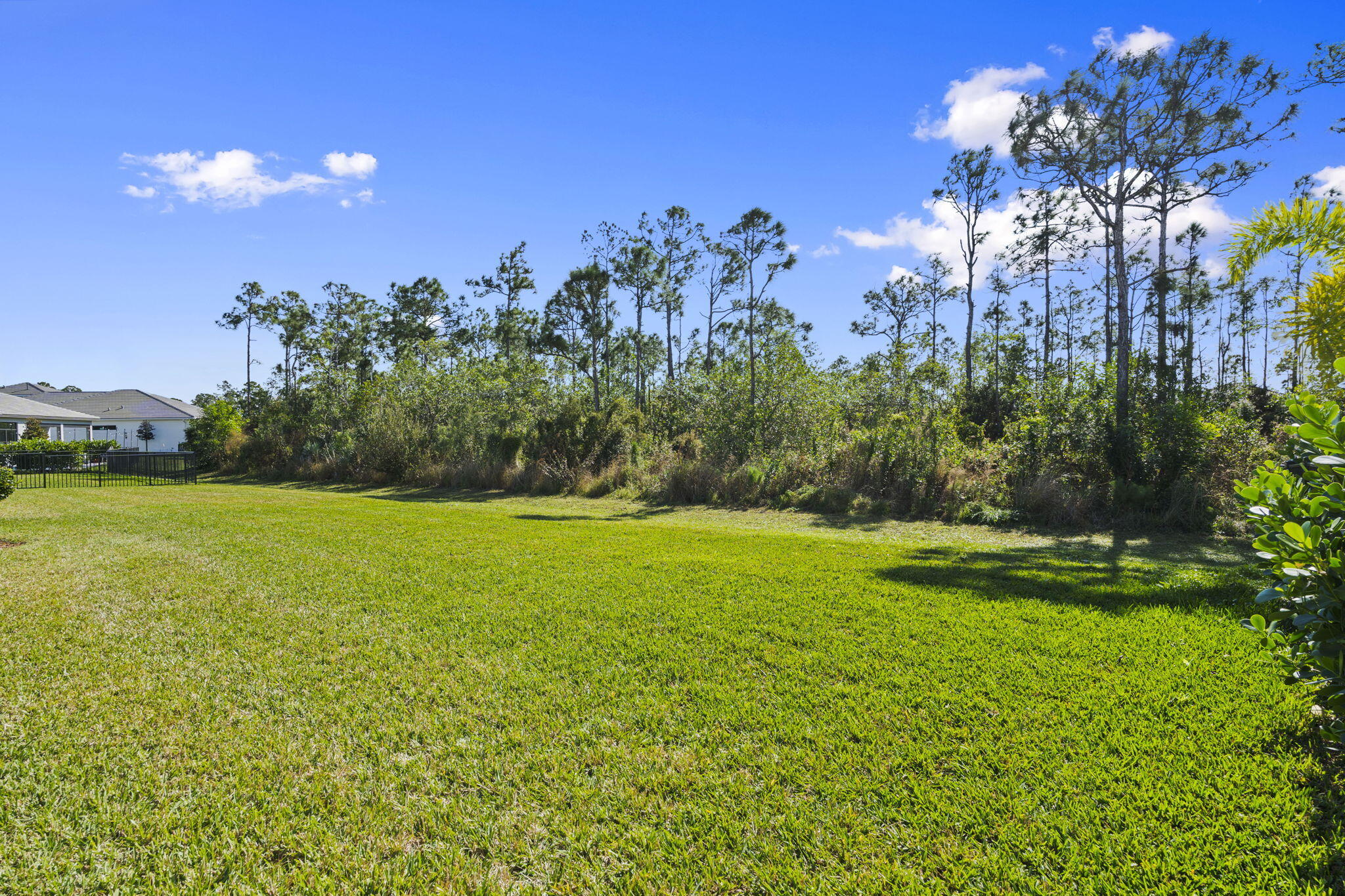VERANDA ESTATES PHASE 1 - Residential