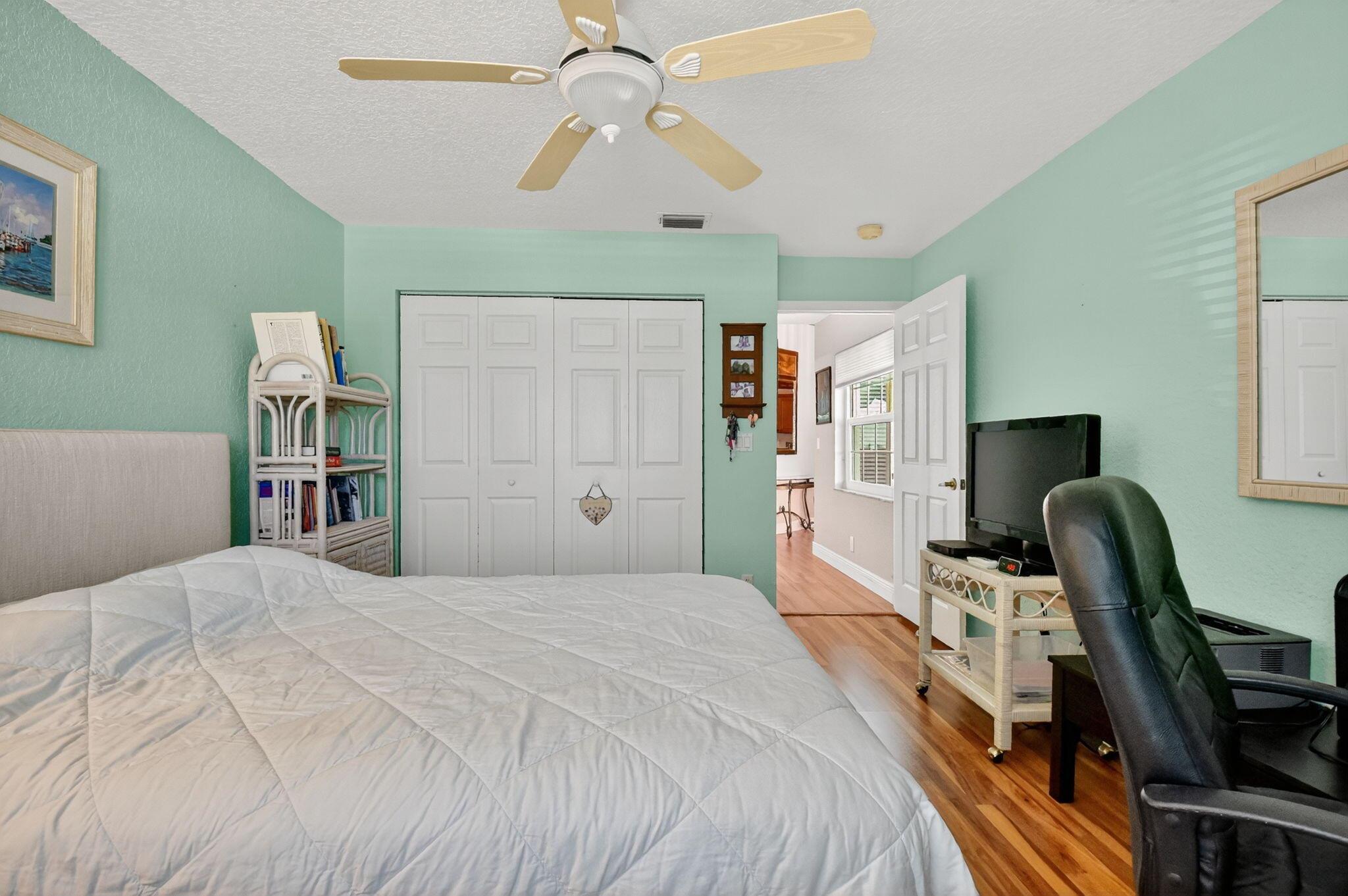 FLORAL LAKES 1 - Residential