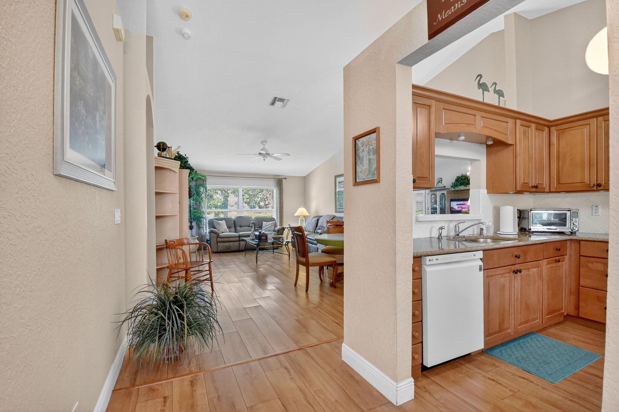 FLORAL LAKES 1 - Residential