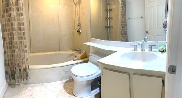 DUNE DECK OF THE PALM BEA - Residential Lease