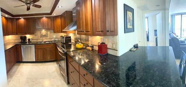 DUNE DECK OF THE PALM BEA - Residential Lease