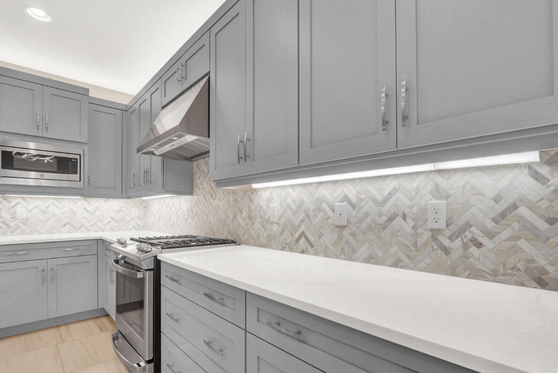 RIVERLAND PARCEL C-PLAT TEN REPLAT - Residential