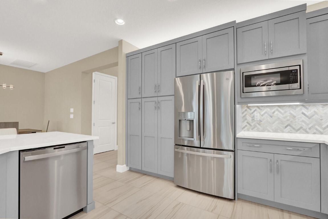 RIVERLAND PARCEL C-PLAT TEN REPLAT - Residential