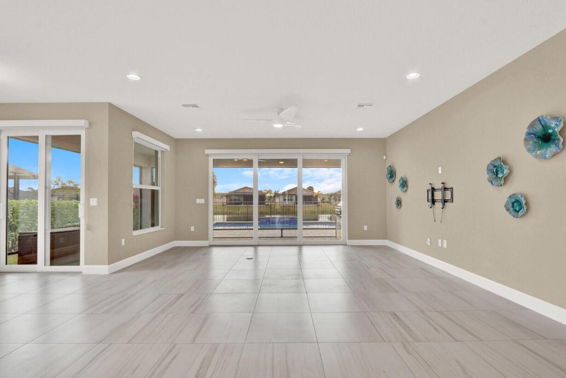 RIVERLAND PARCEL C-PLAT TEN REPLAT - Residential