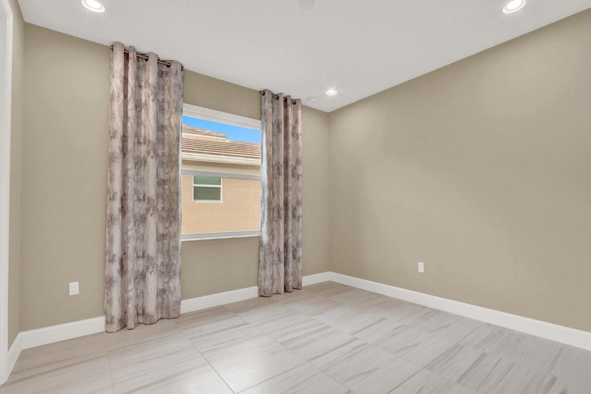 RIVERLAND PARCEL C-PLAT TEN REPLAT - Residential