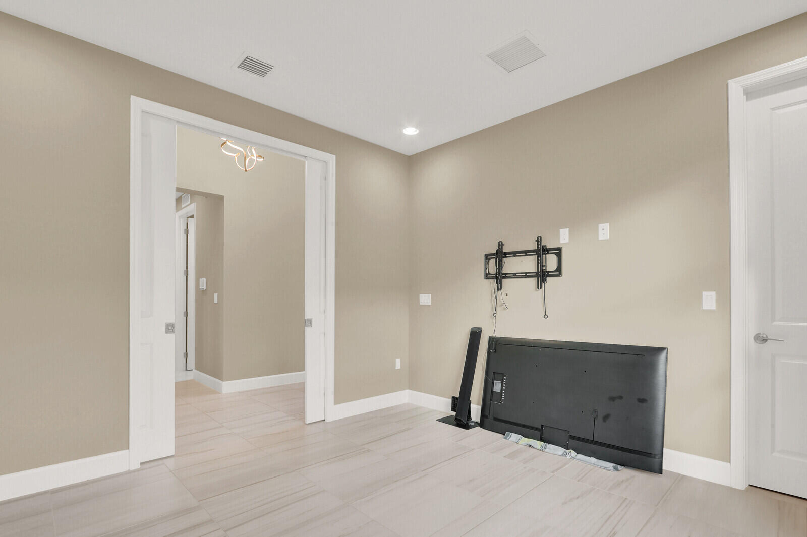 RIVERLAND PARCEL C-PLAT TEN REPLAT - Residential