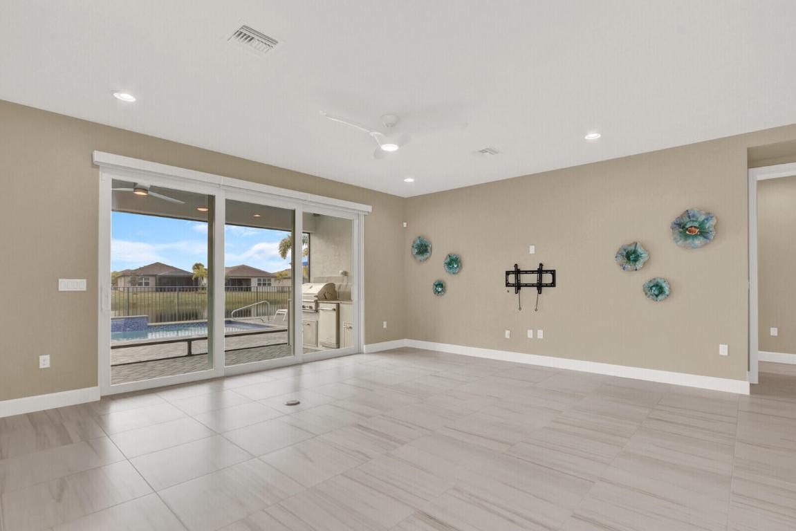 RIVERLAND PARCEL C-PLAT TEN REPLAT - Residential