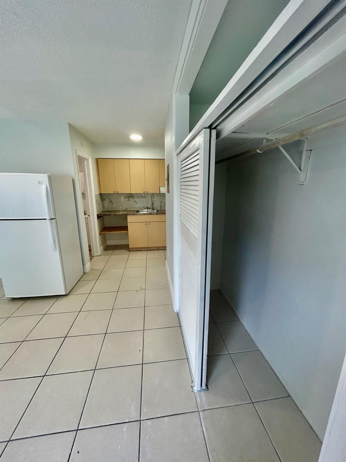 Miramar Sec 16 52-5 B - Residential Lease