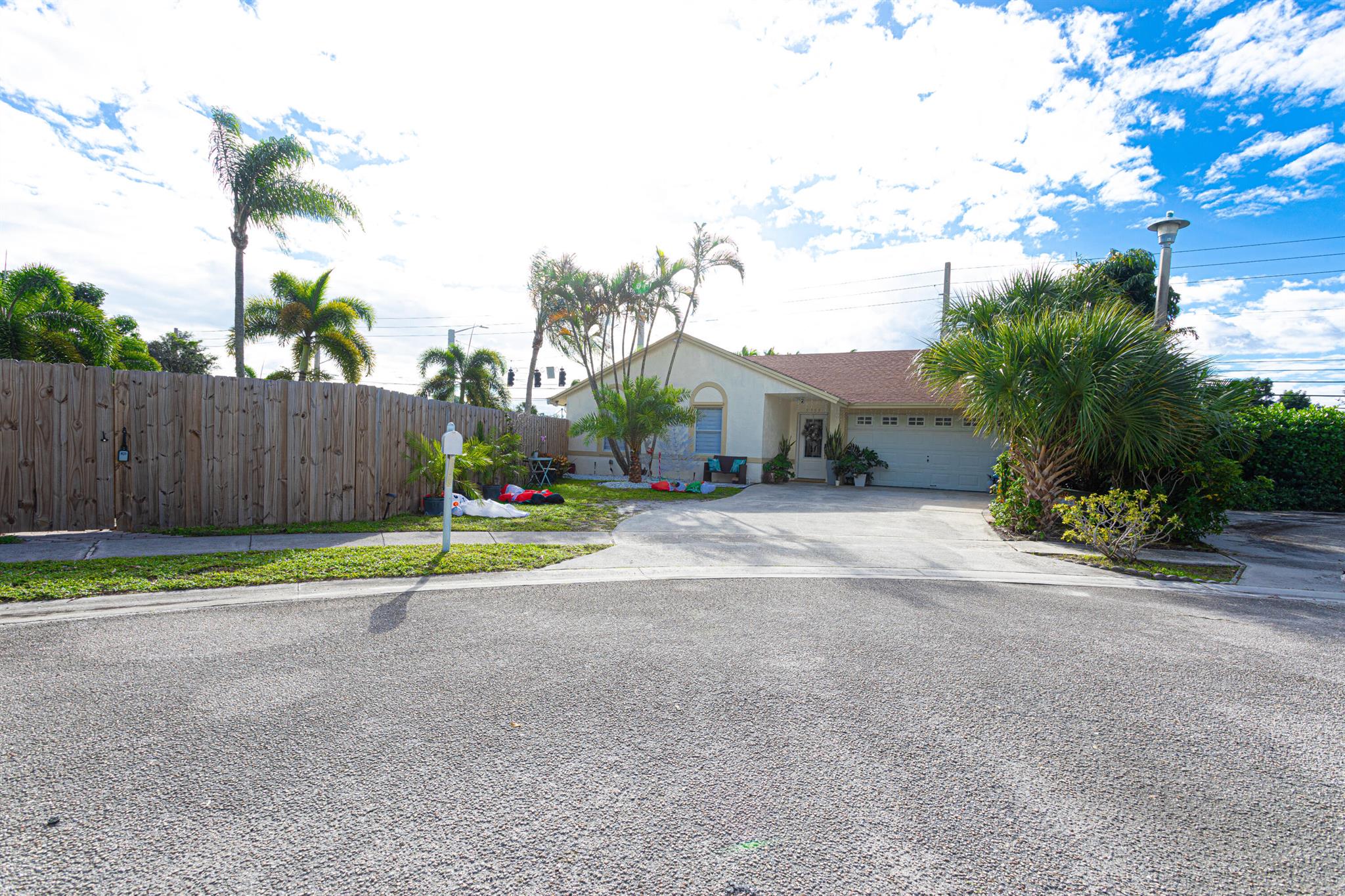 LEE ESTATES 1 - Residential Lease