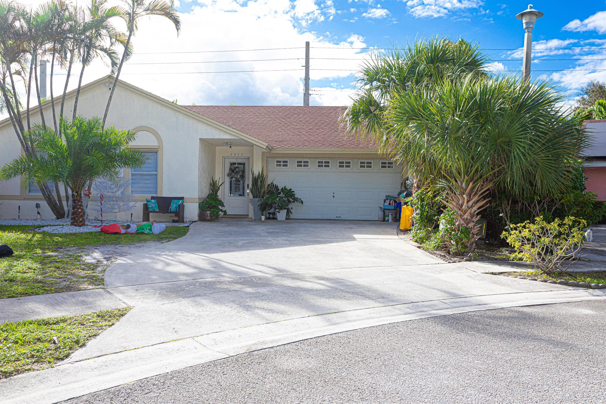 LEE ESTATES 1 - Residential Lease