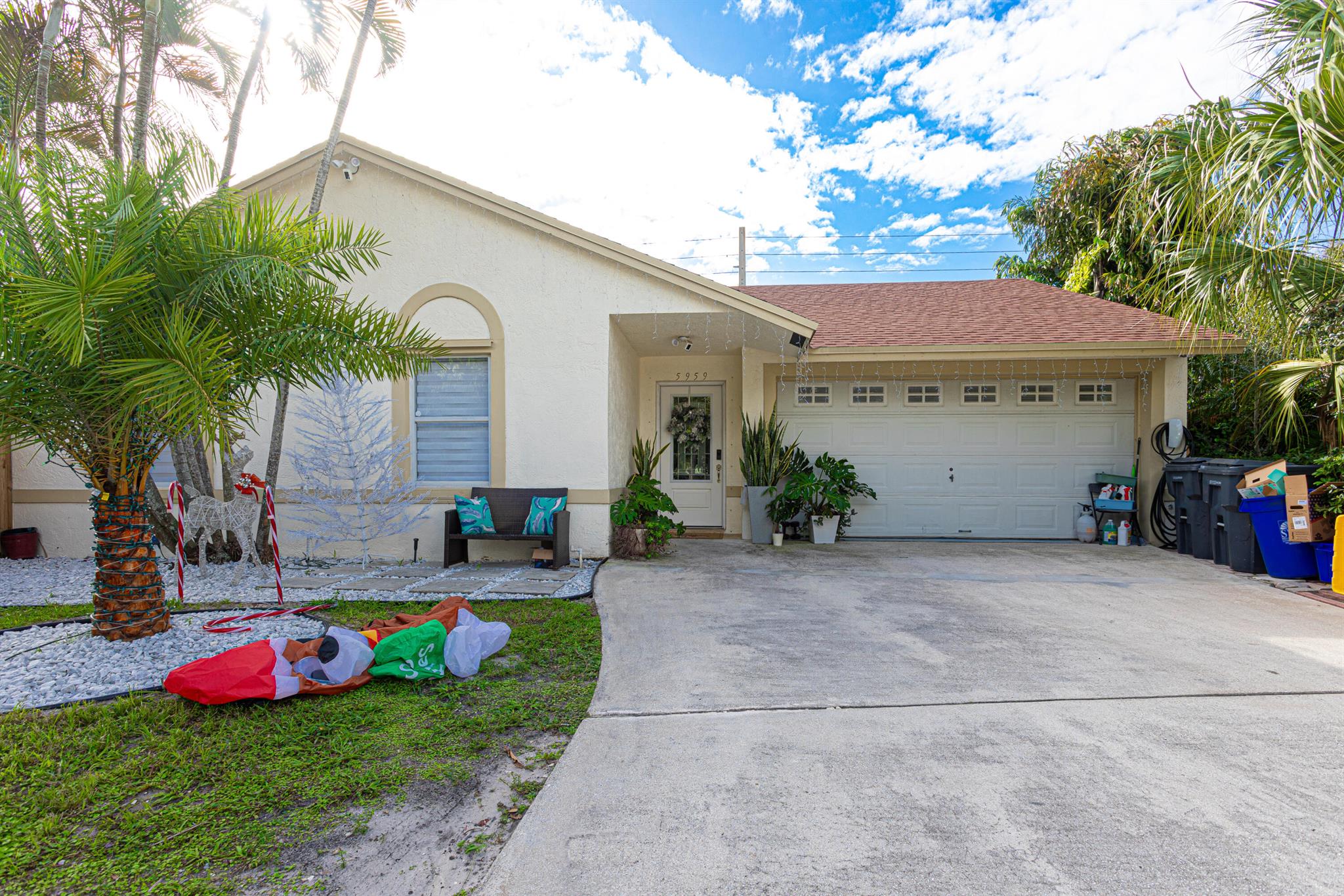 LEE ESTATES 1 - Residential Lease