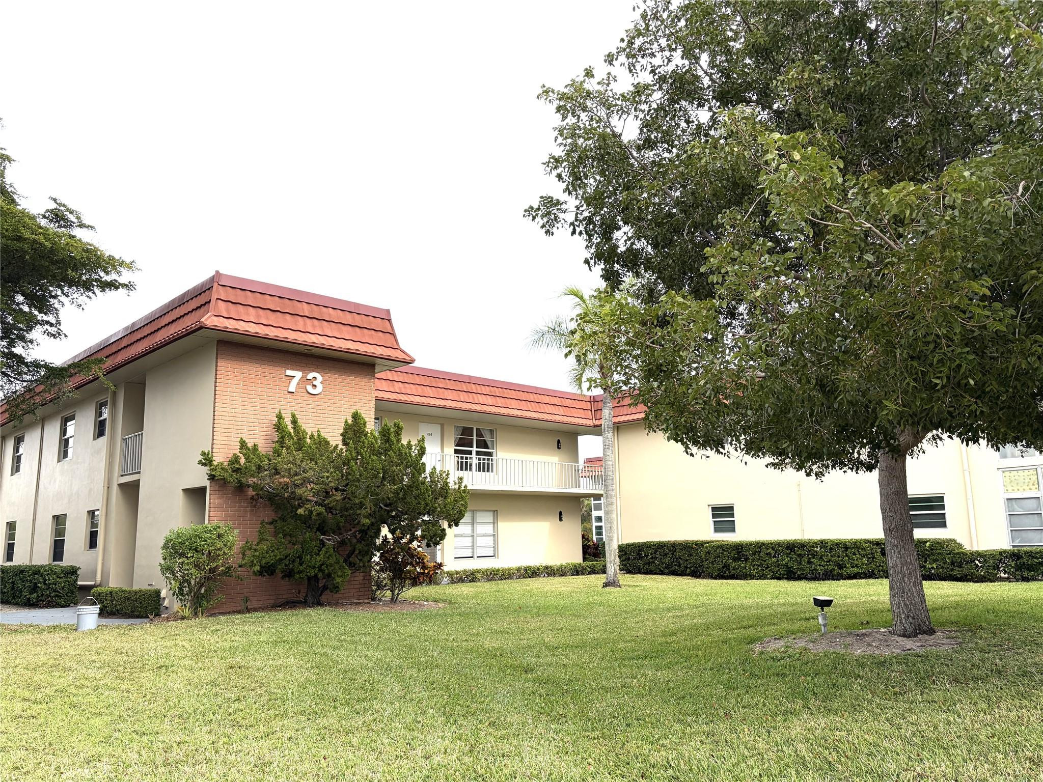 Vista Royale - Residential