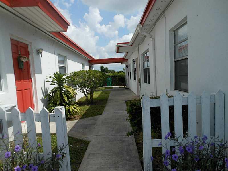 PLEASANT HEIGHTS - Residential Lease