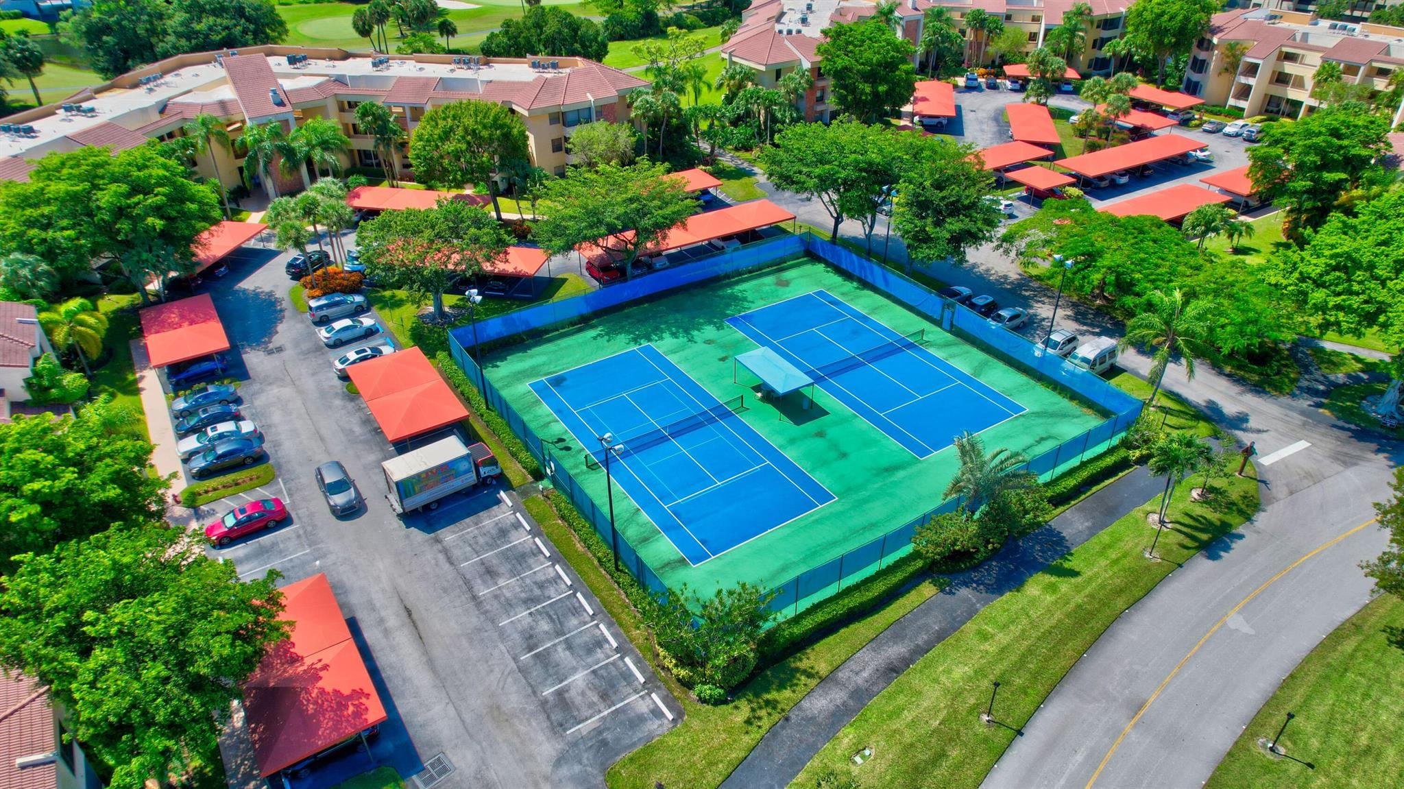 7472 La Paz Boulevard 306