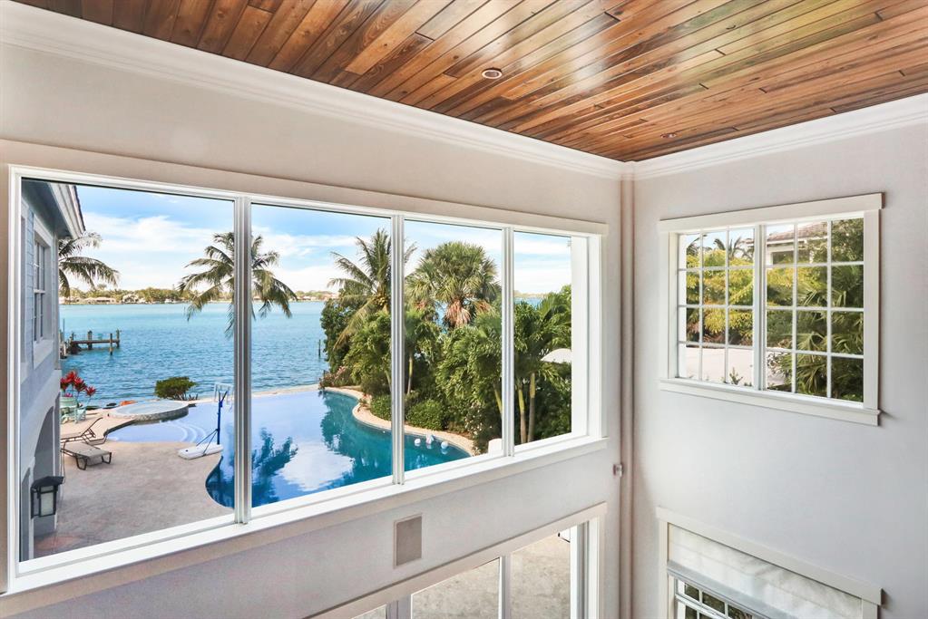 RIVERSIDE ON THE LOXAHATCHEE - Residential