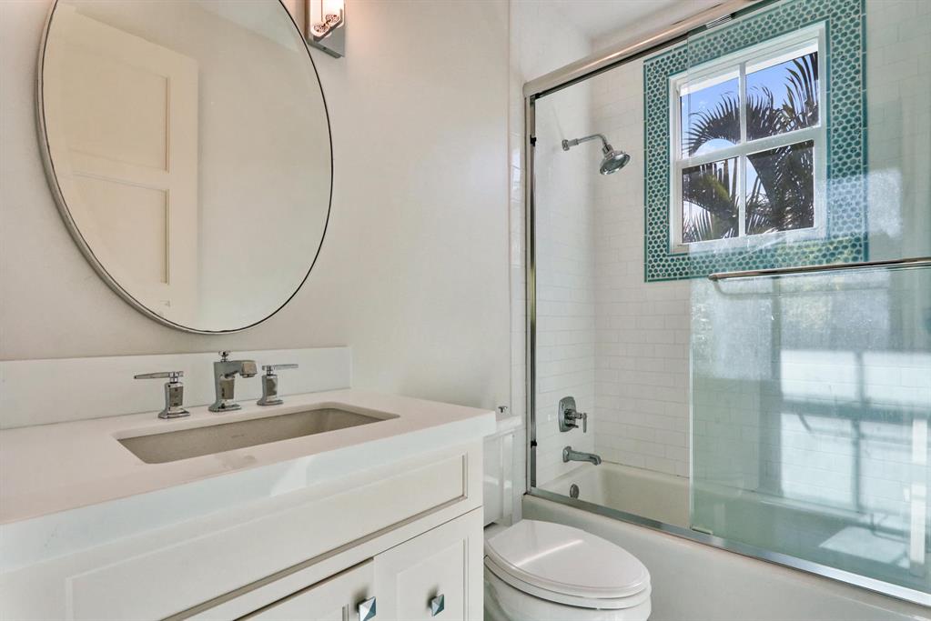 RIVERSIDE ON THE LOXAHATCHEE - Residential