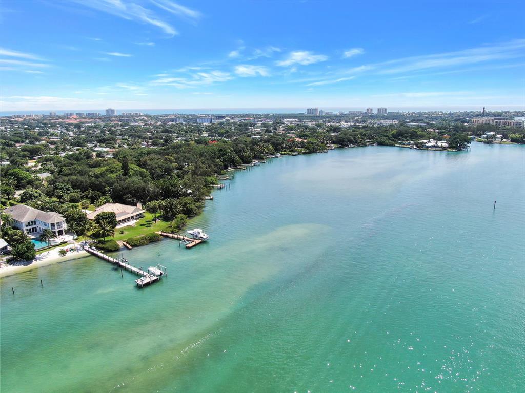 RIVERSIDE ON THE LOXAHATCHEE - Residential