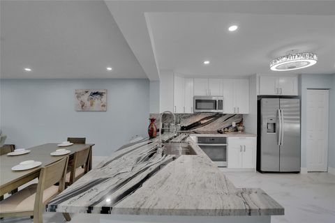 901 SW 128th Ter 106A Pembroke Pines FL 33027
