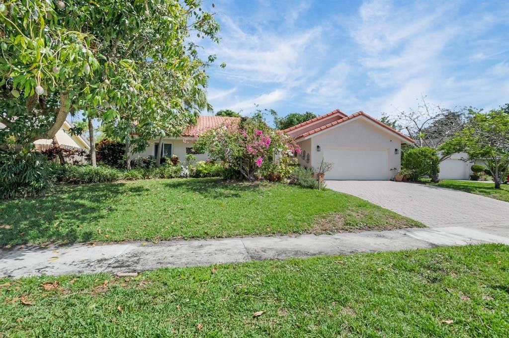 Photo of 2407 NW 30th Road, Boca Raton, FL 33431 (MLS # F10511621)