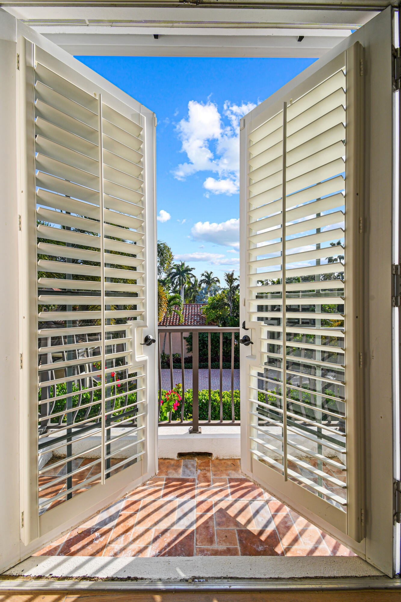 WATERS EDGE ESTATES - Residential