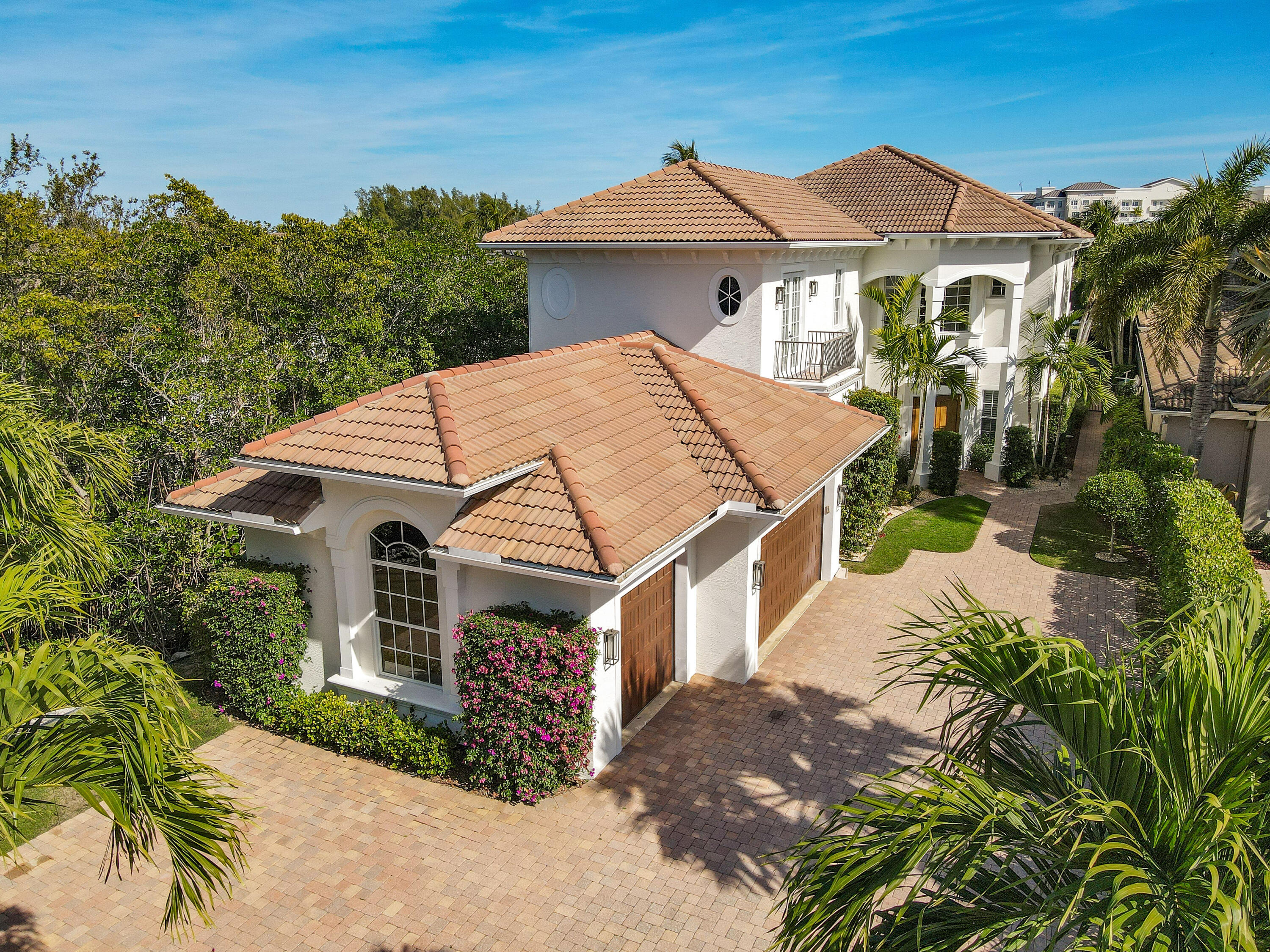 WATERS EDGE ESTATES - Residential