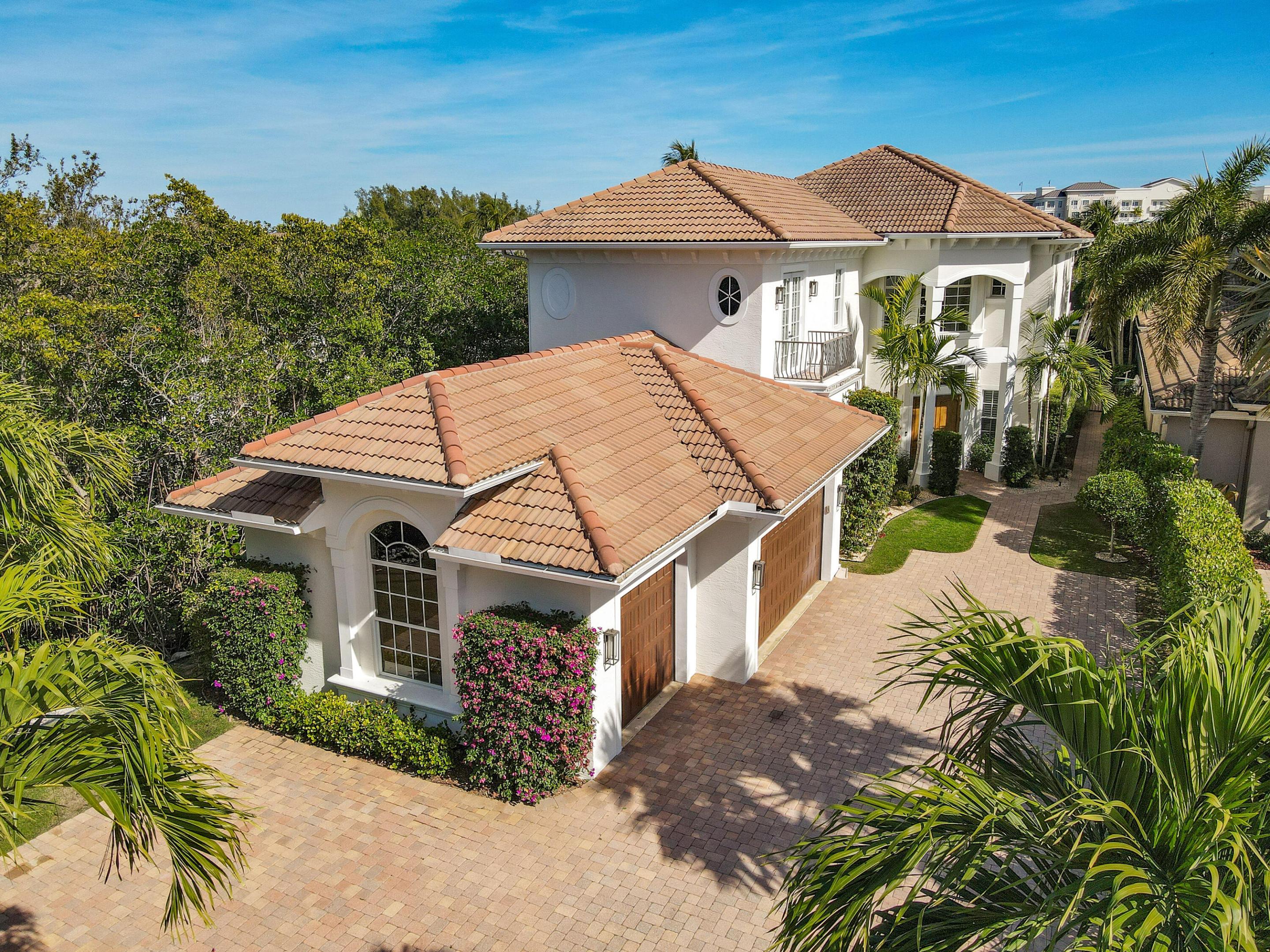 WATERS EDGE ESTATES - Residential