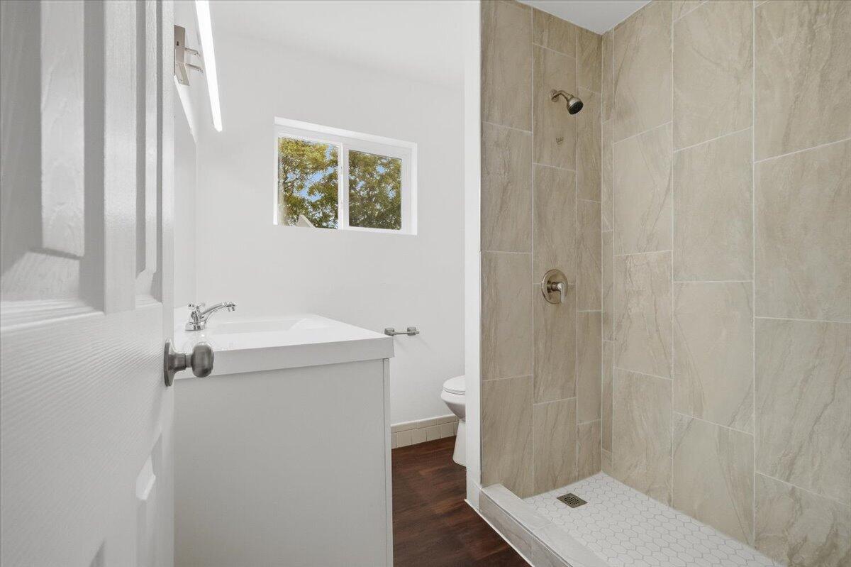 A J BENDLES - Residential Lease