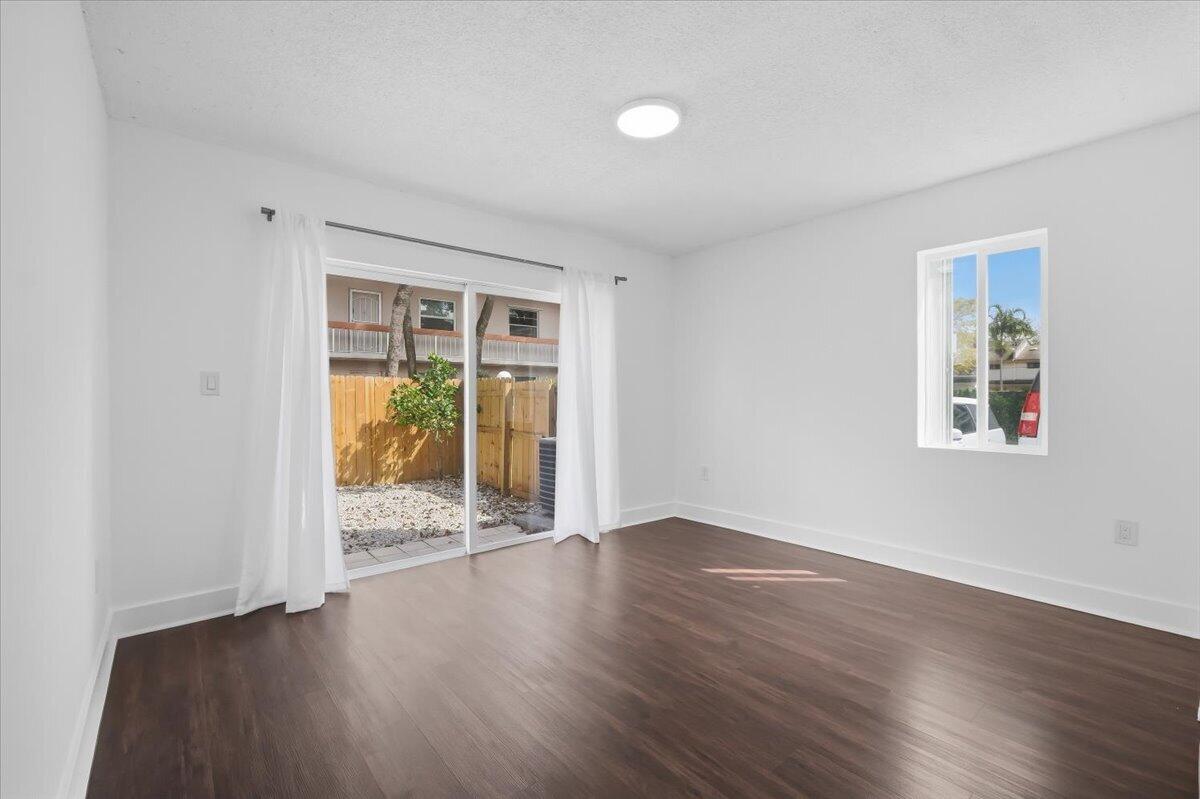 A J BENDLES - Residential Lease