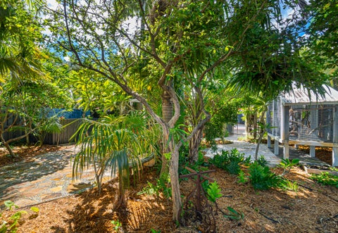 Tiny photo for 3697 NE 16TH Avenue, Oakland Park, FL 33334 (MLS # B26082202)