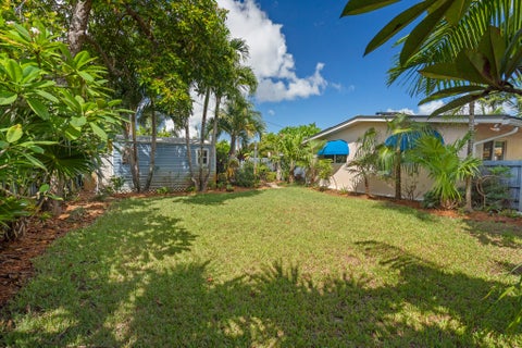 Tiny photo for 3697 NE 16TH Avenue, Oakland Park, FL 33334 (MLS # B26082202)