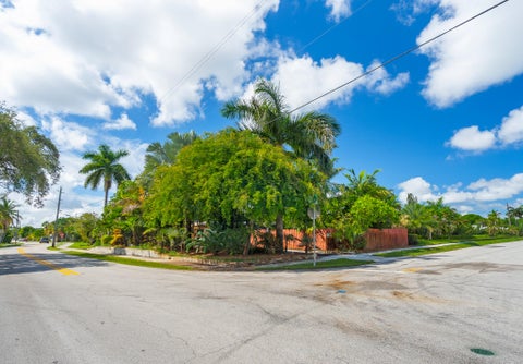 Tiny photo for 3697 NE 16TH Avenue, Oakland Park, FL 33334 (MLS # B26082202)