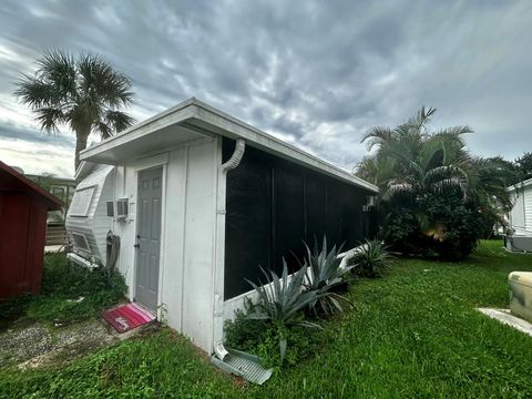 A home in Okeechobee