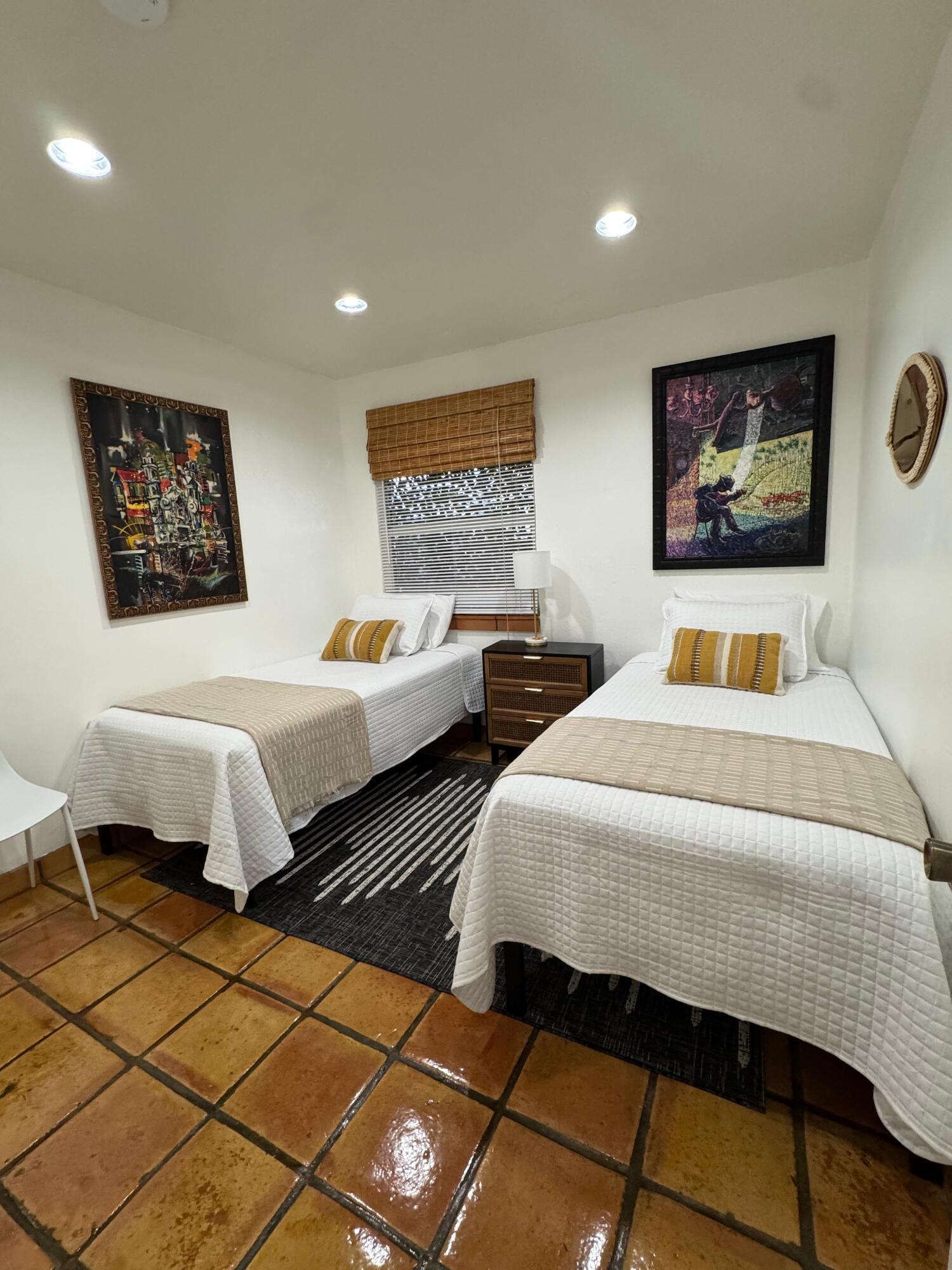 LAKEVIEW PARK 2ND ADD - Residential Lease