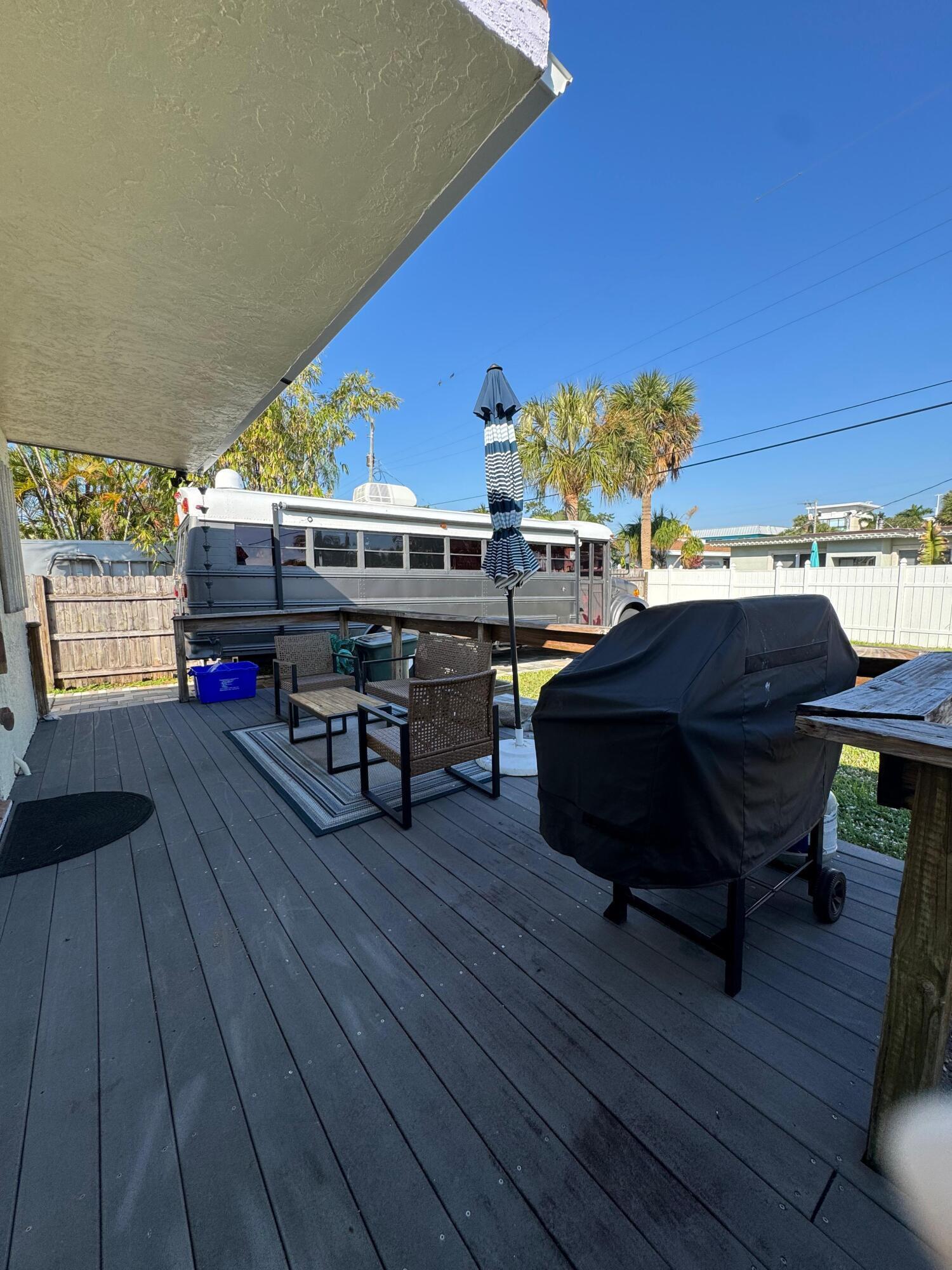 LAKEVIEW PARK 2ND ADD - Residential Lease