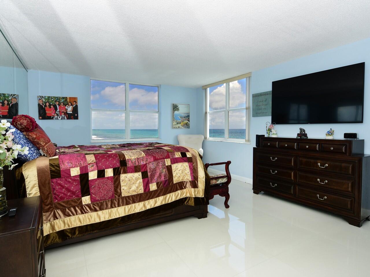 PATRICIAN OF PALM BEACH CONDO - Residential Lease