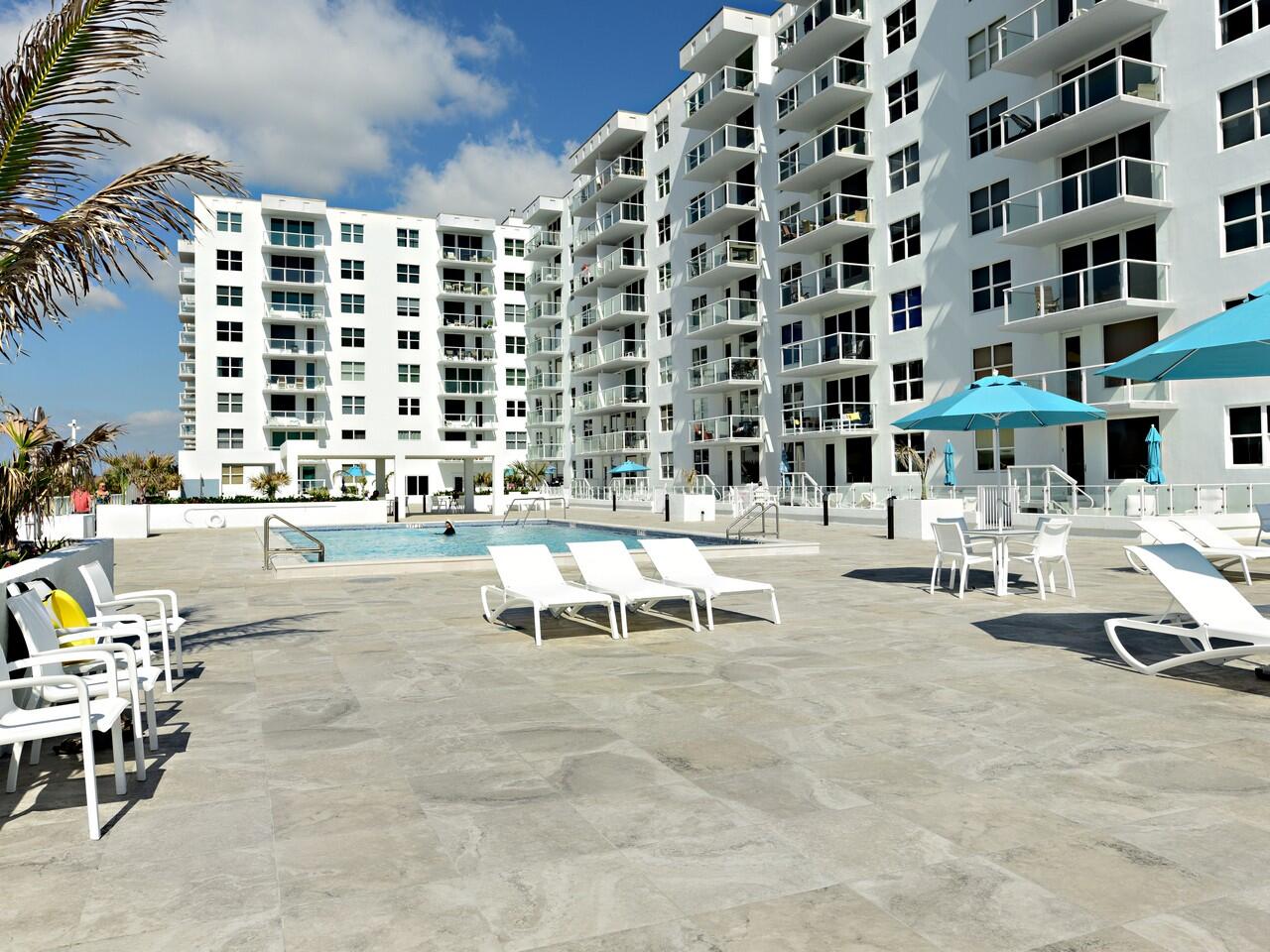 PATRICIAN OF PALM BEACH CONDO - Residential Lease