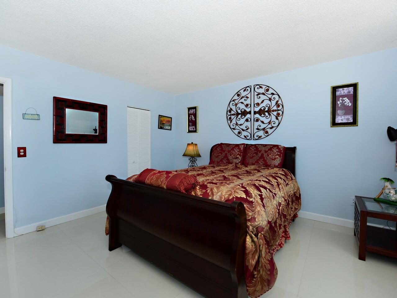 PATRICIAN OF PALM BEACH CONDO - Residential Lease