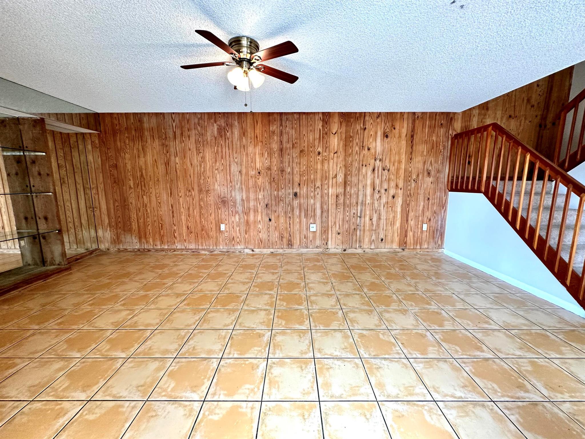 VILLAGE OF SANDALWOOD LAK - Residential Lease