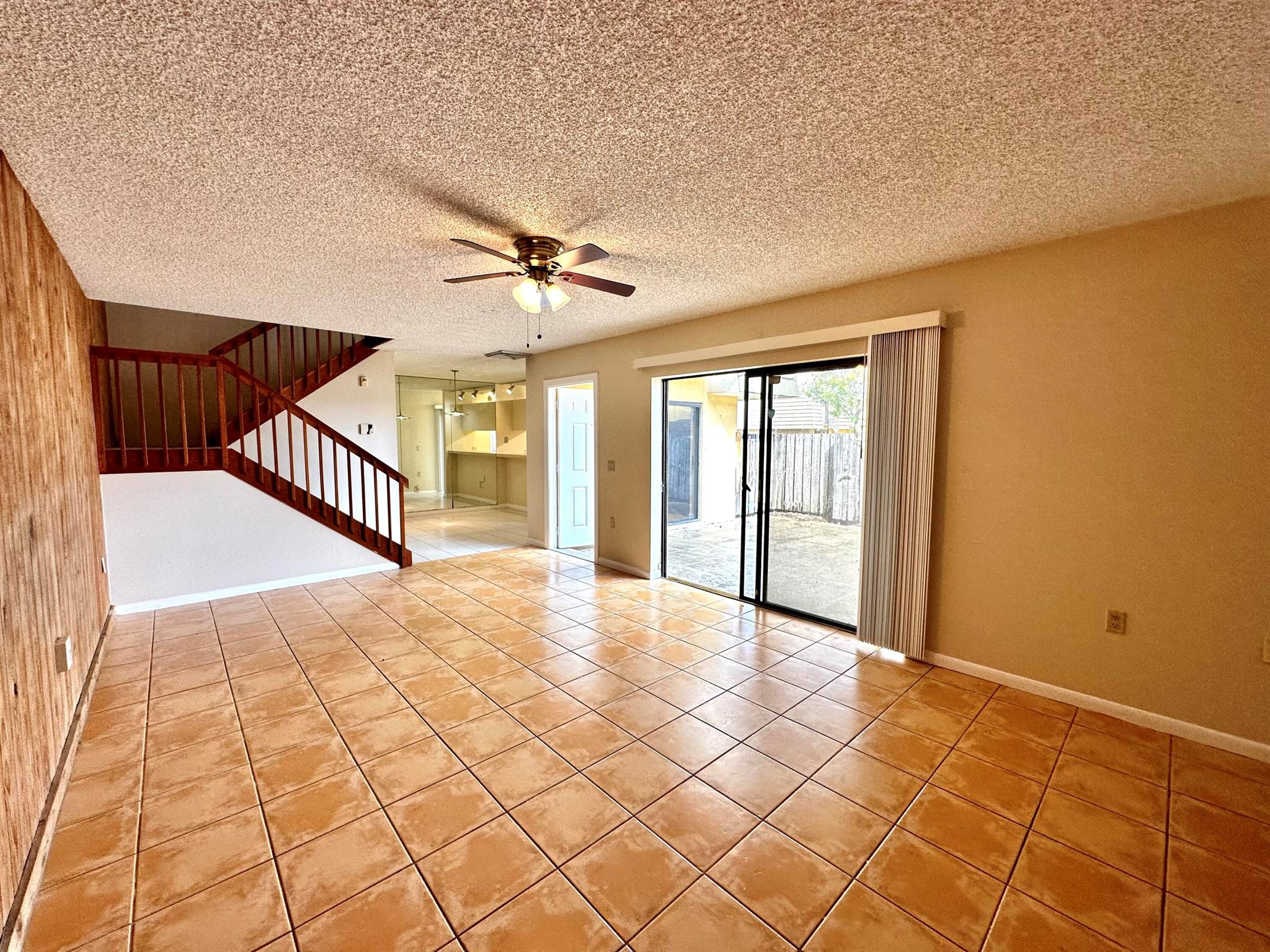 VILLAGE OF SANDALWOOD LAK - Residential Lease