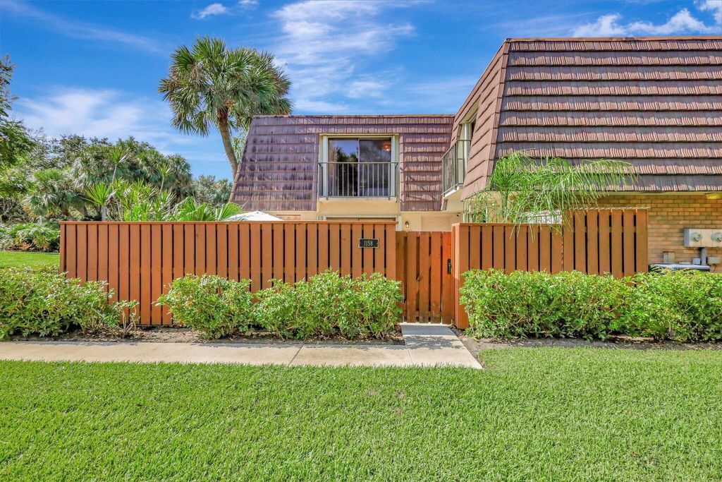 Photo of 1158 11th Court, Jupiter, FL 33477 (MLS # R11021751)