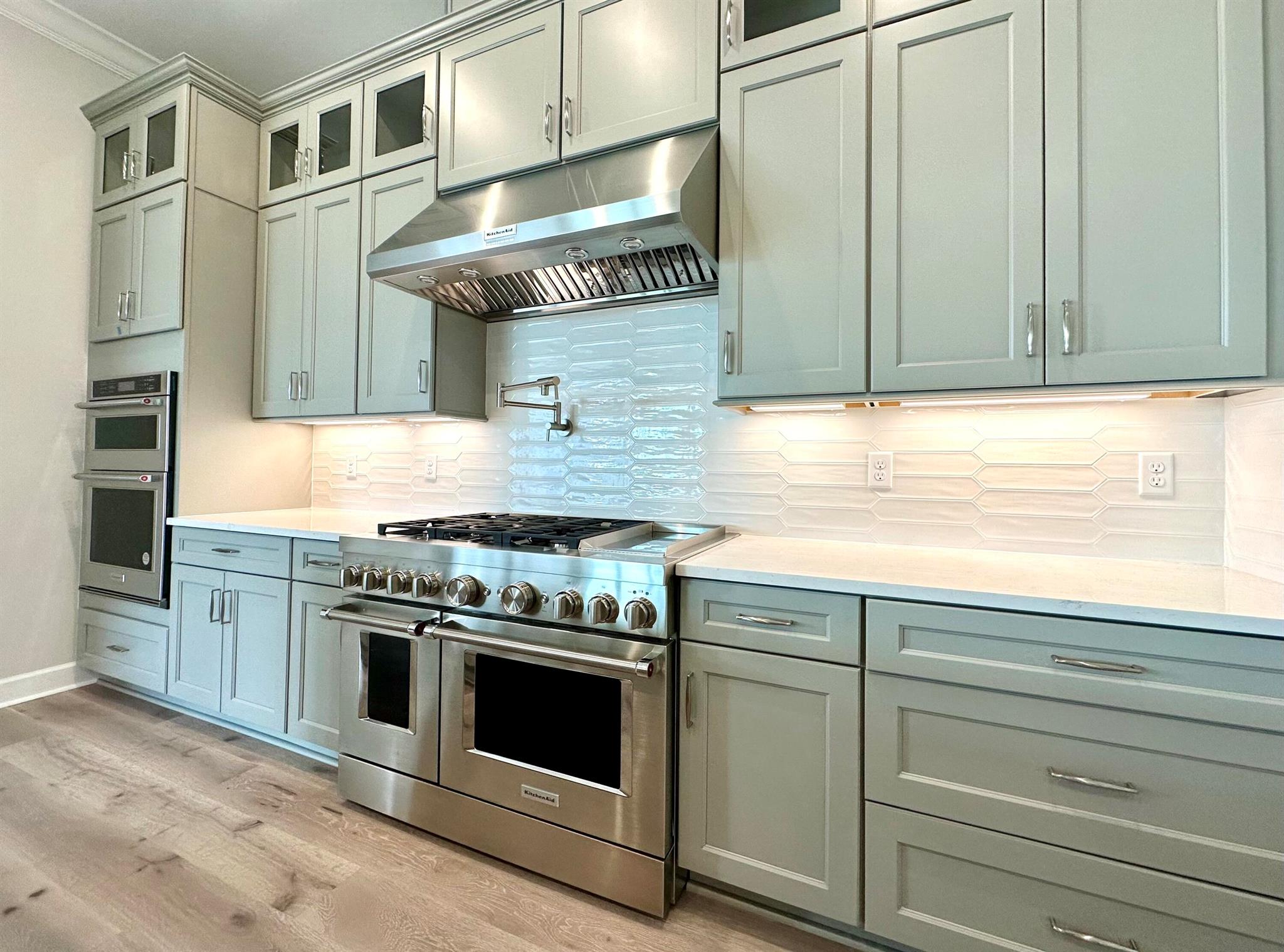 BRIDGEWATER - Residential