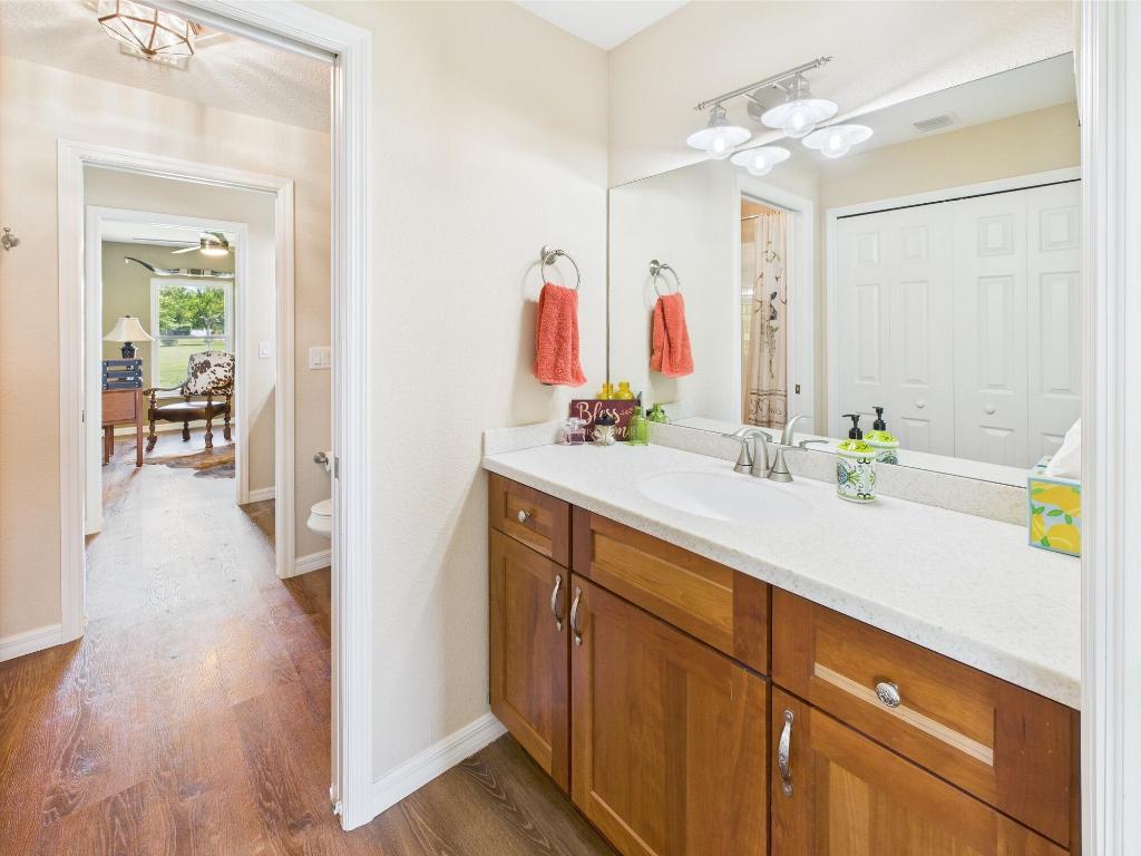 INDIAN HAMMOCK HUNT AND RIDING - Residential