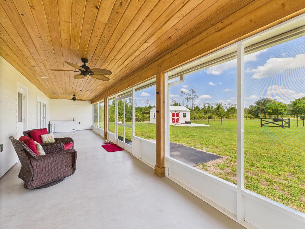 INDIAN HAMMOCK HUNT AND RIDING - Residential